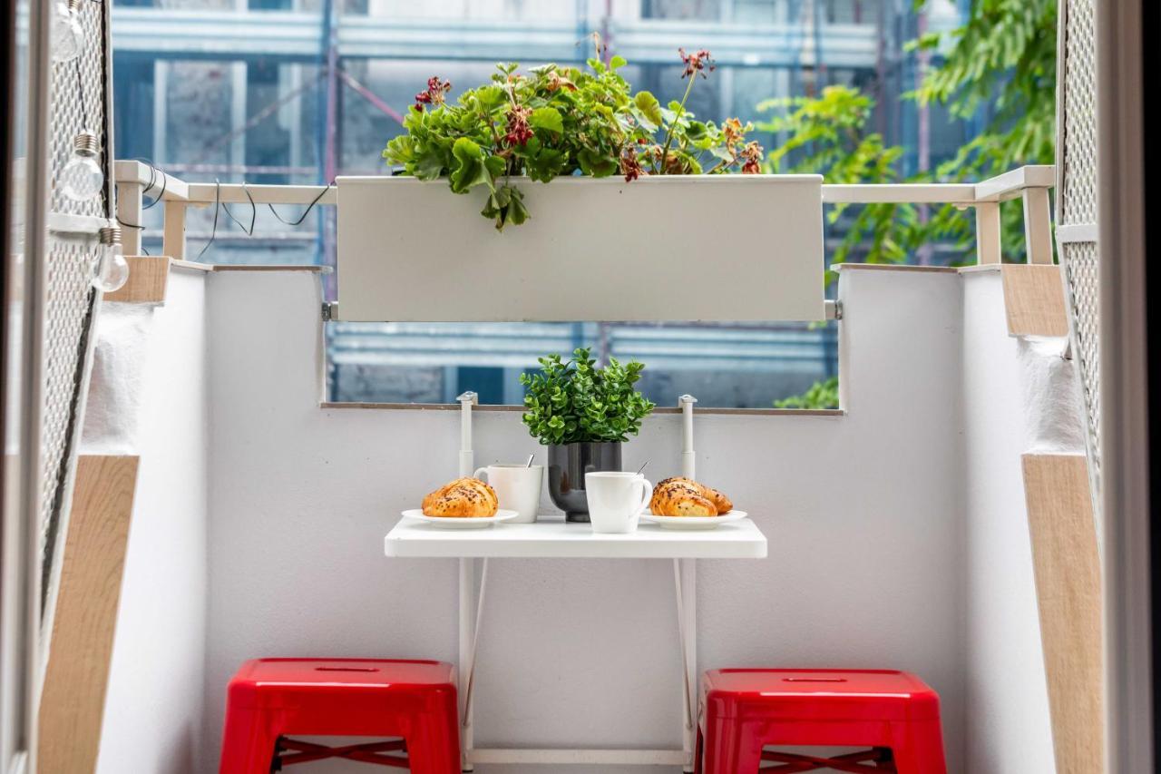 Prada & Bocconi - Cozy Studio, Fast Wifi, Tram Milano Eksteriør bilde